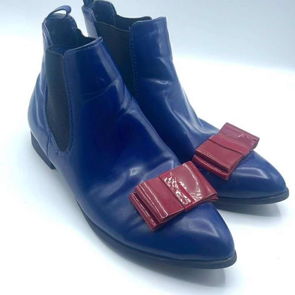 Beau+Ashe Women's Chelsea Boots Slip On Shoes Red Bow Almond Toe Blue Size 7